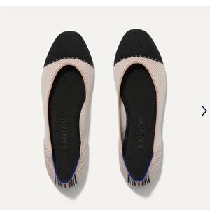 Rothy’s Square in Color “Tuxedo” sz 9.5